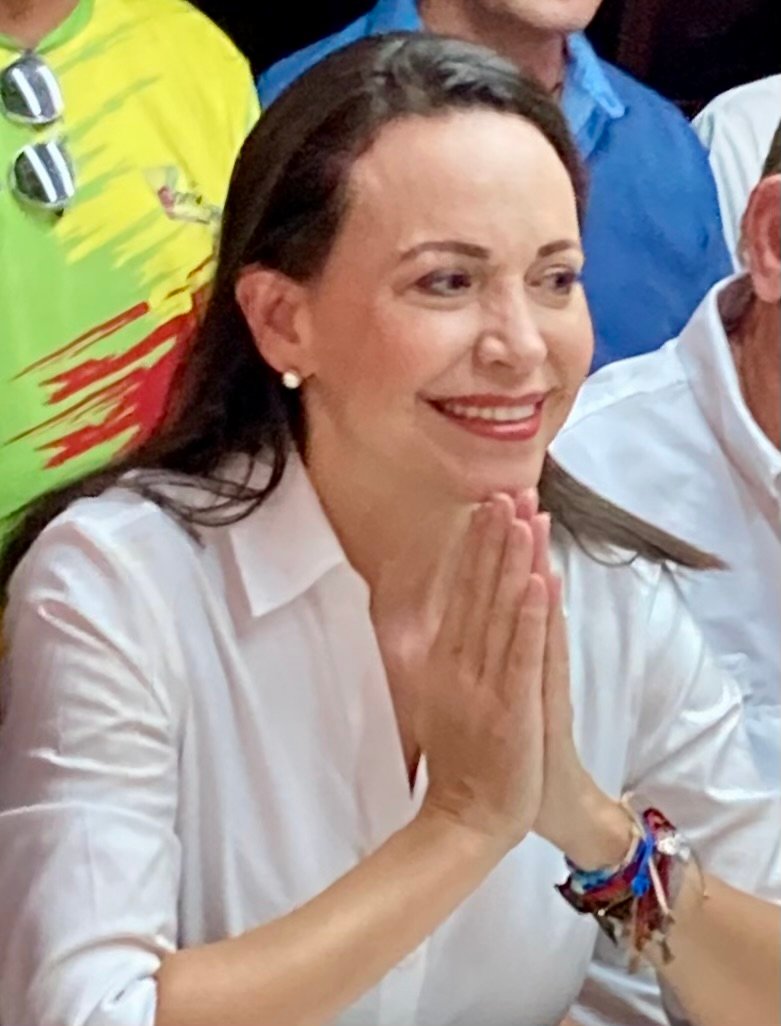 La líder opositora venezolana María Corina Machado durante un acto público.
