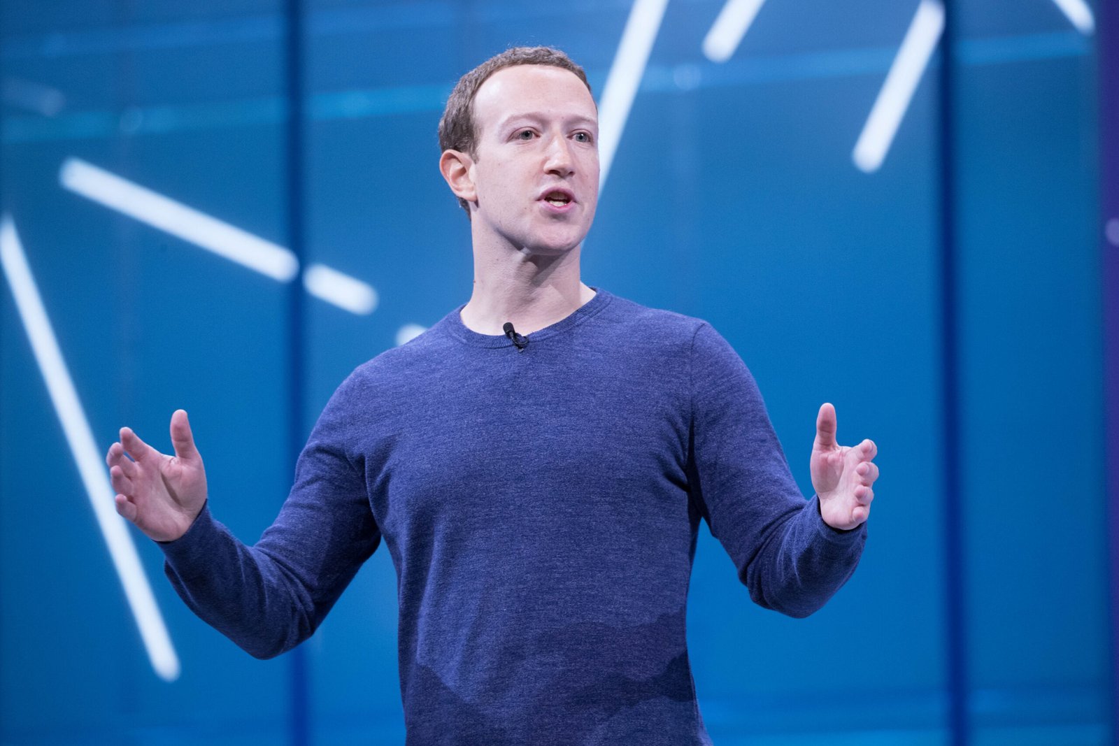 Mark Zuckerberg, director ejecutivo de Meta, durante su conferencia magistral en la F8 2018.