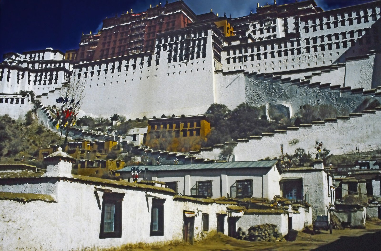 El Palacio de Potala en Lhasa, región del Tíbet